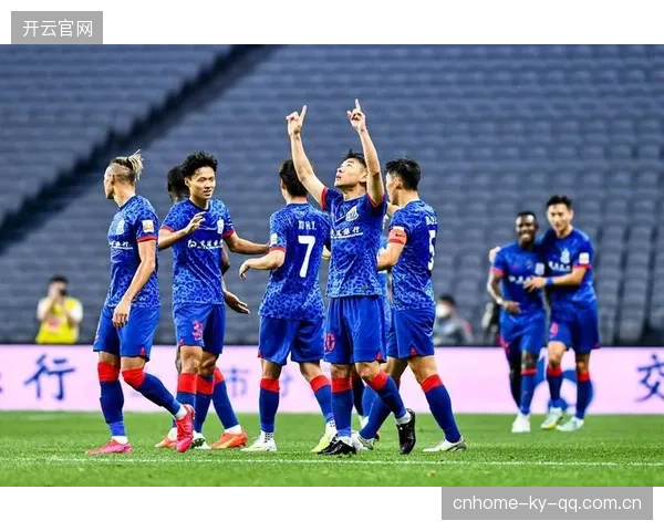 上海申花：从“难求胜利”到“亚冠客场六年未尝成功”——球队面临的新挑战与未来的突破之路